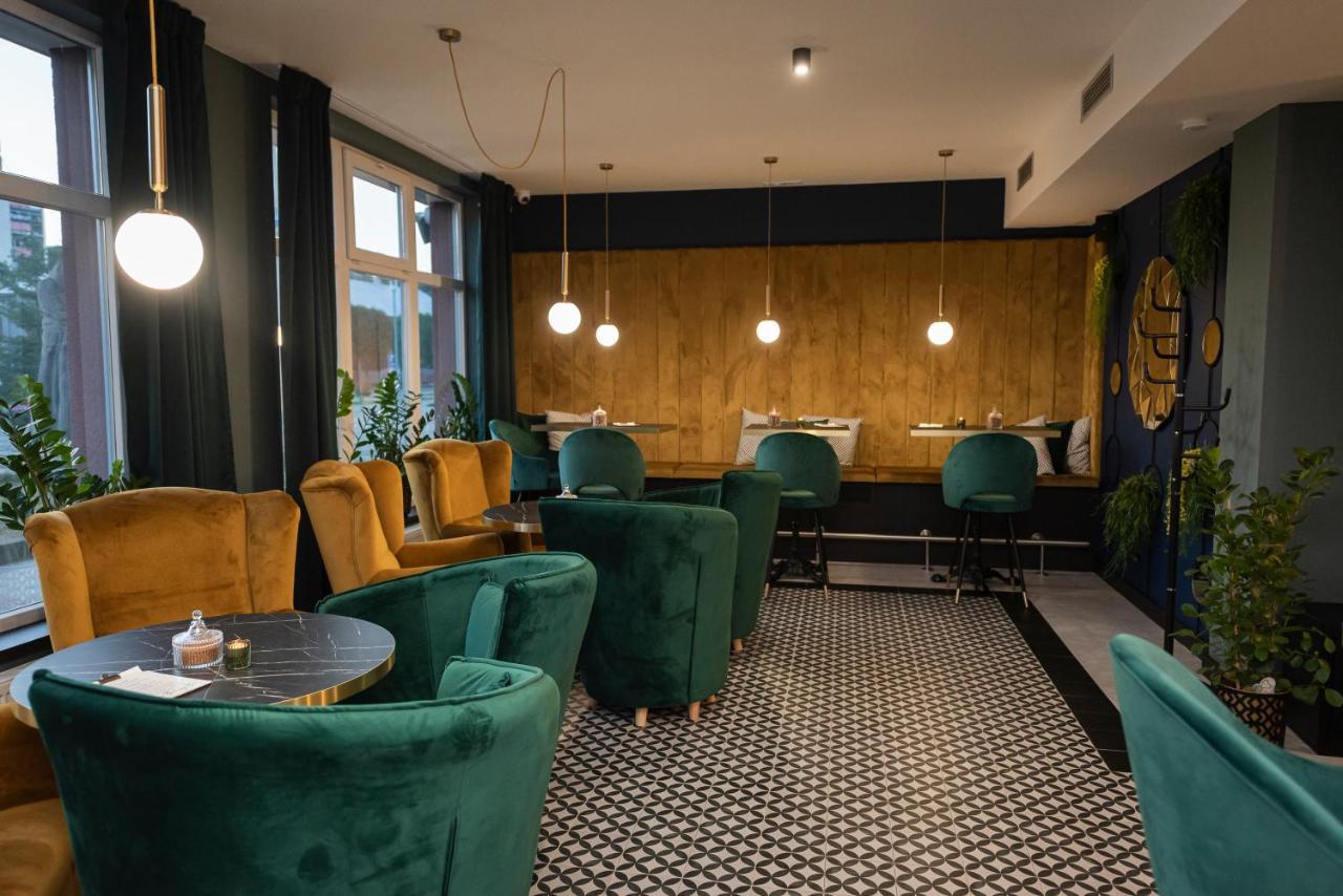 Hotel Alfa Giraltovce Ngoại thất bức ảnh