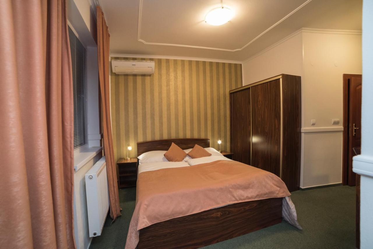 Hotel Alfa Giraltovce Ngoại thất bức ảnh