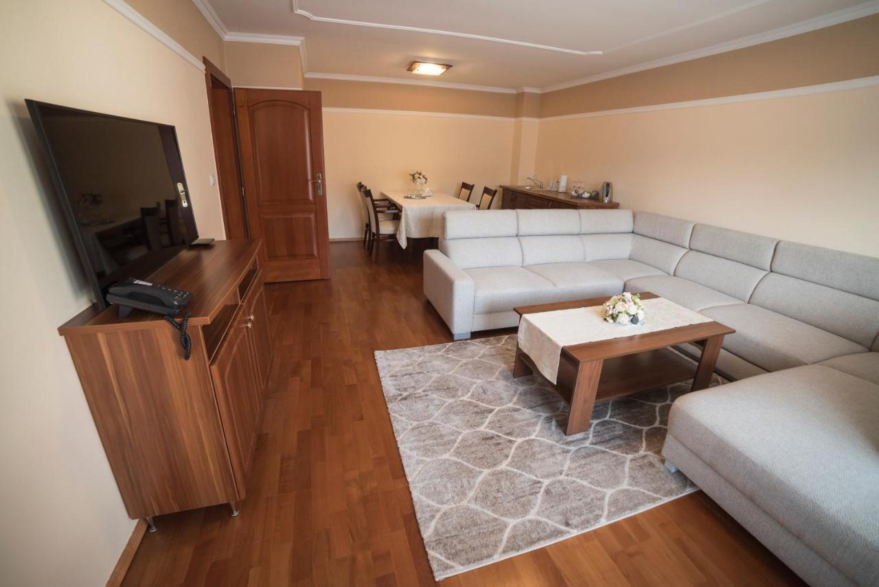 Hotel Alfa Giraltovce Ngoại thất bức ảnh