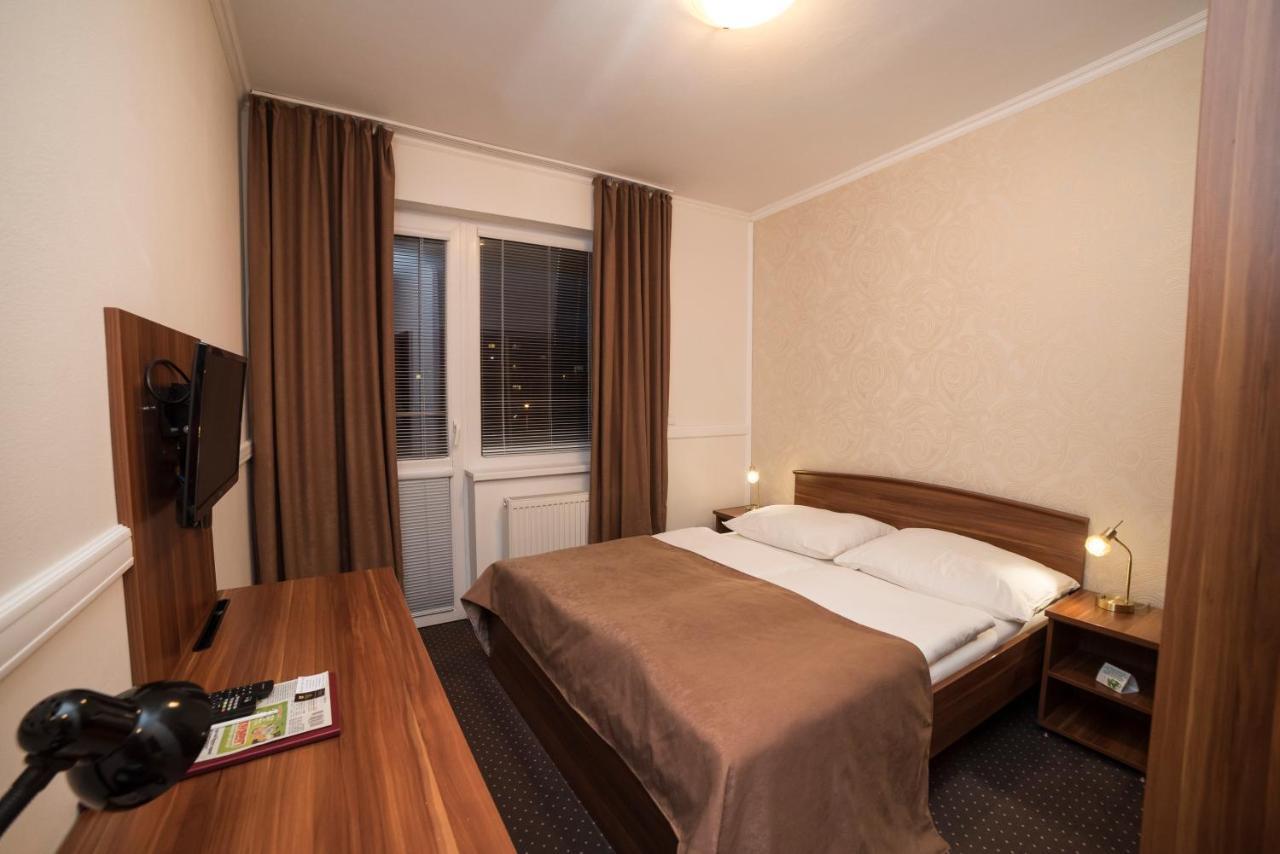 Hotel Alfa Giraltovce Ngoại thất bức ảnh